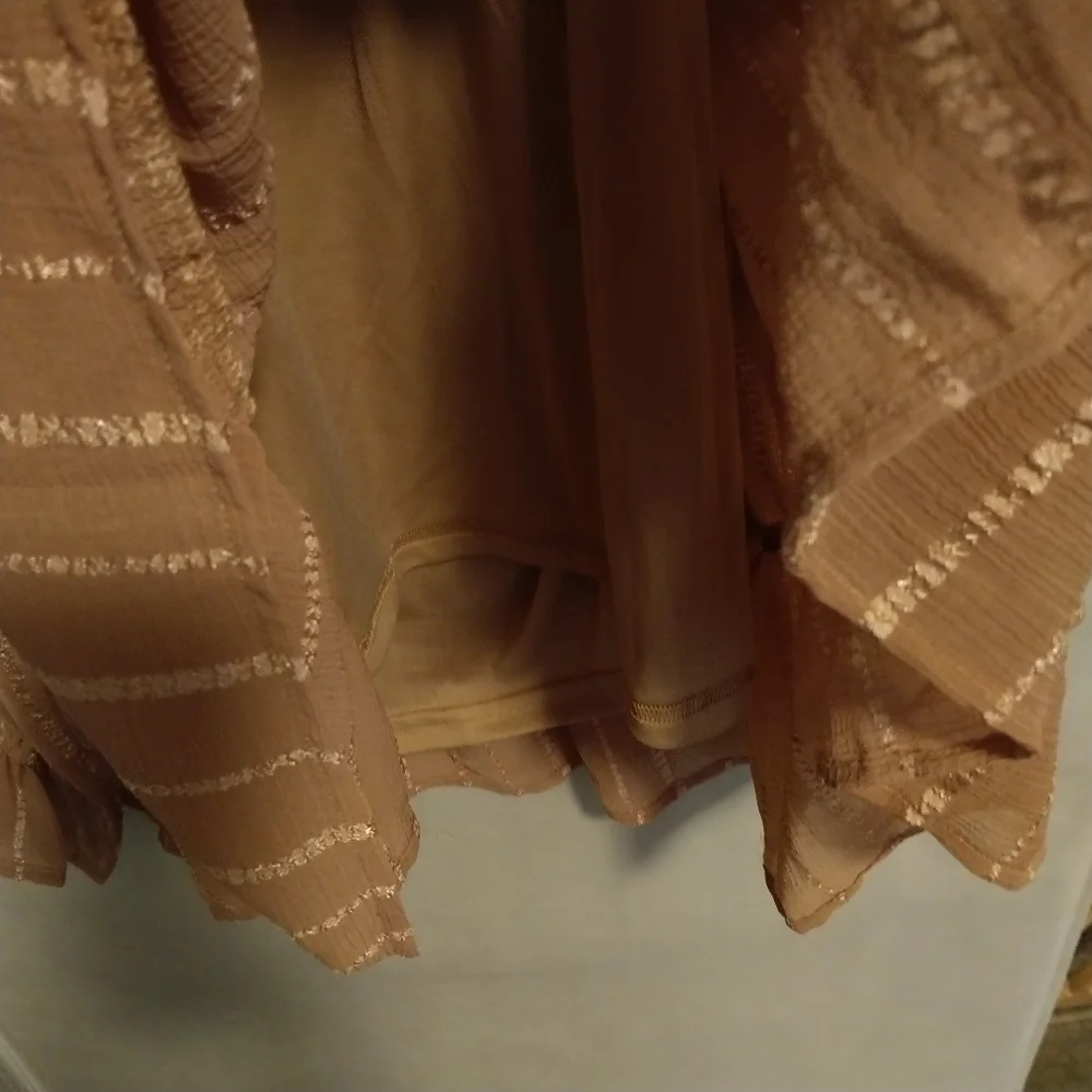 🆕Andree By Unit Long Sleeve Peplum Blouse - Picture 11 of 11